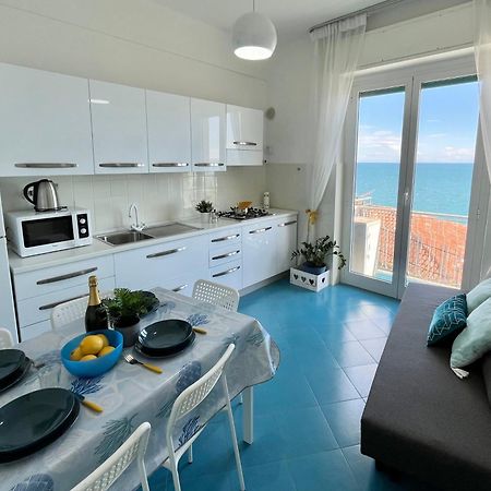 Vista Mare & Ac - Smeraldo Apartment Лайгуэлья Экстерьер фото